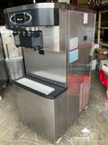 2011 Taylor C713 Serial: M1034630 3PH Water Cooled | Serial Soft Serve Frozen Yogurt Ice Cream Machine