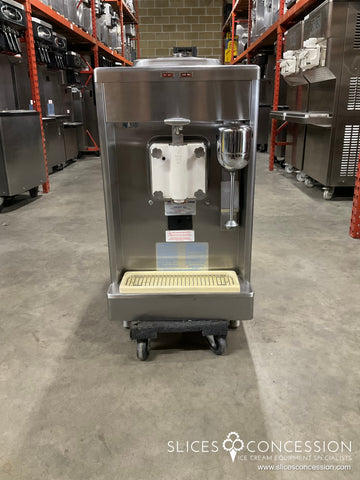 2006 Taylor 490 3 Phase Air Serial: K6082093 | Milkshake, Smoothie, Frozen Beverage Machine Shake Machine