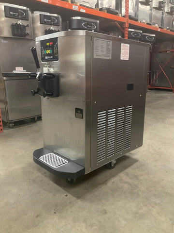 2004 Taylor C707 1ph Air Serial K4051383 | Soft Serve Ice Cream Frozen Yogurt Machine