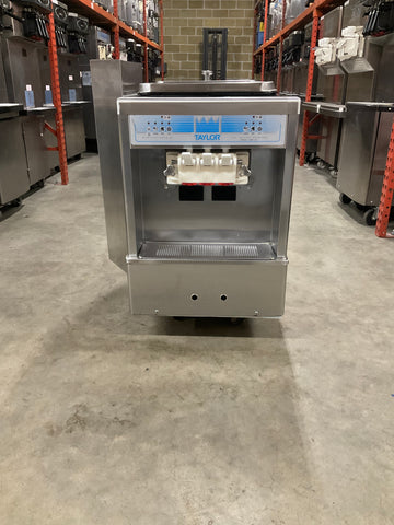 2013 Taylor 161 Serial M3108517 1 Phase Air |  Ice Cream Frozen Yogurt Soft Serve Machine