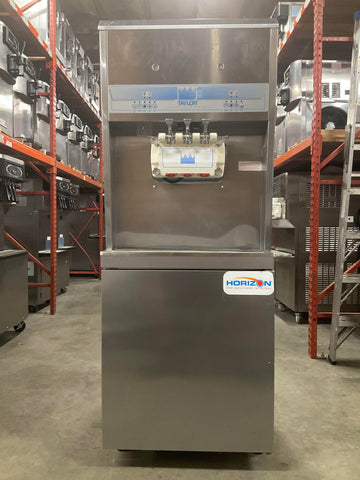 2005 Taylor 8756 1ph Water | Serial K5098704 | Soft Serve Ice Cream Frozen Yogurt Machine