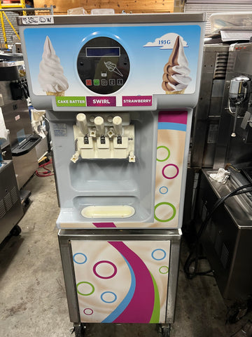 2017 Carpigiani 193G Serial IC130786 C17 3PH Air | Soft Serve Frozen Yogurt Ice Cream Machine